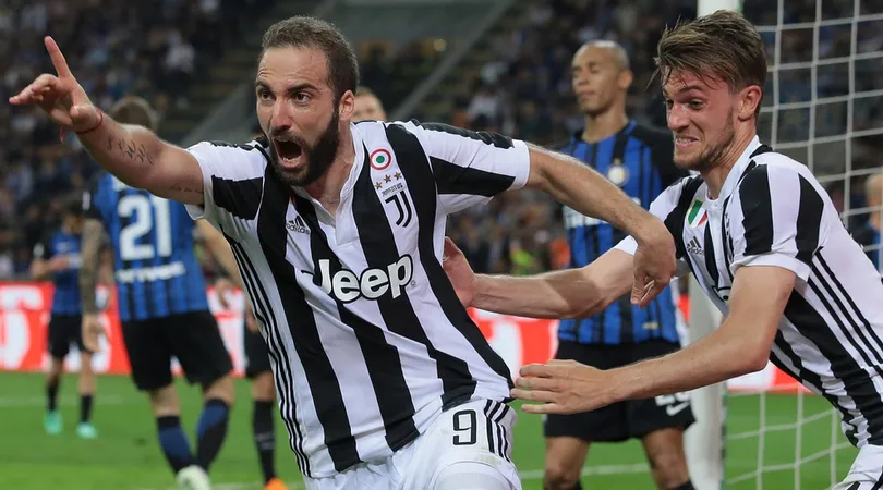 Juve: Rugani out, assist di Mourinho per Pogba