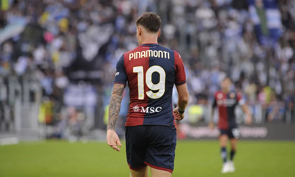 Genoa-Como, Pinamonti