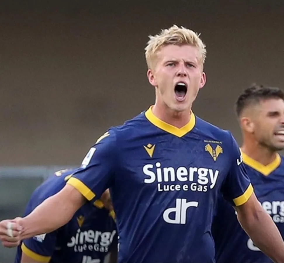 Hellas Verona, tre pretendenti per un difensore