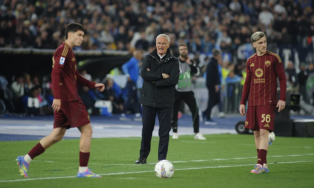 Roma, Soulè: "Sempre ricevuto sostegno. Dybala? Un leader, dentro e fuori"