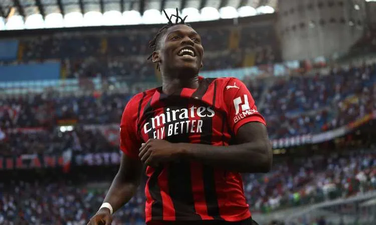 Calciomercato Milan, le richieste per Leao: Maldini chiude ogni porta