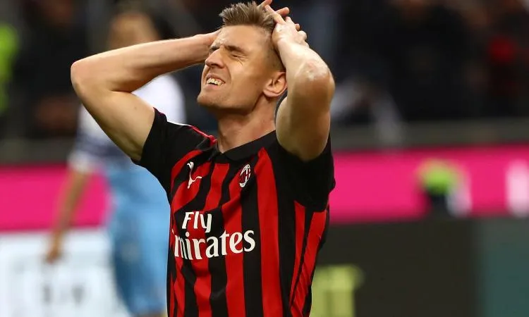 Milan: cosa succede a Piatek?