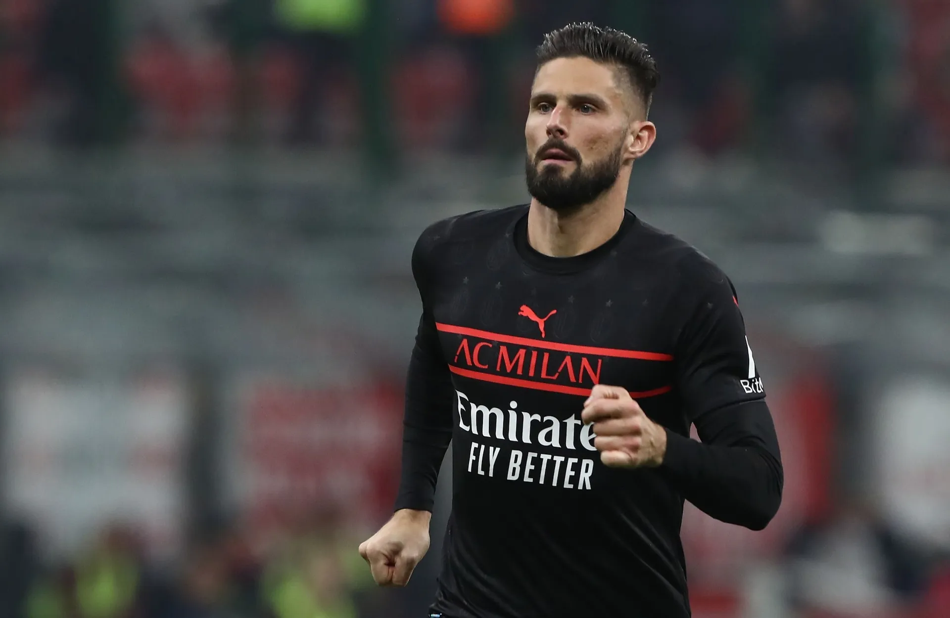 Milan-Napoli, Giroud potrebbe non farcela: allenamento ancora personalizzato