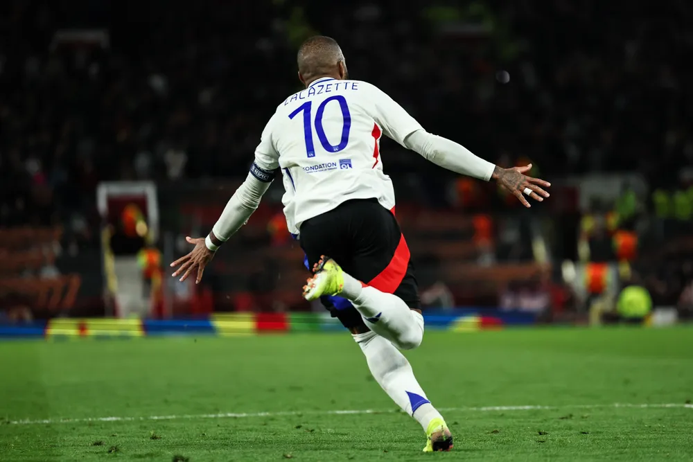 Lione, Lacazette lascia a fine stagione: sabato il tributo