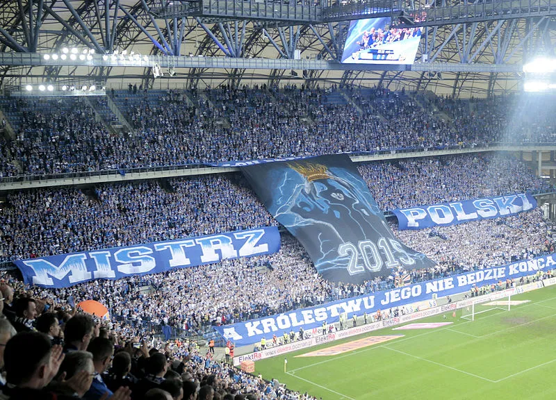 Conference League, la Fiorentina: c'è il Lech Poznan | Conosciamo l'avversaria