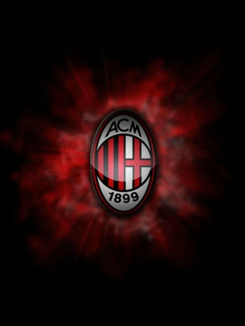 Calciomercato Milan, dalla Spagna sono sicuri: un big lascerà il club