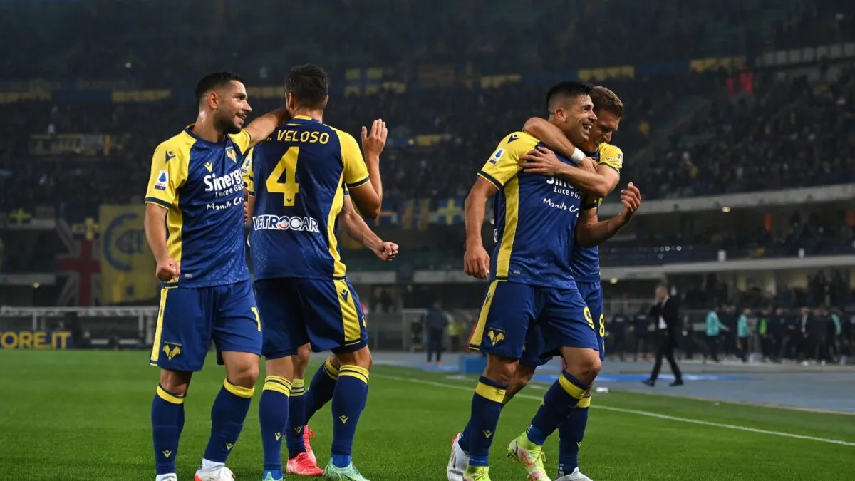 Verona: i gialloblu come ago della bilancia per lo Scudetto