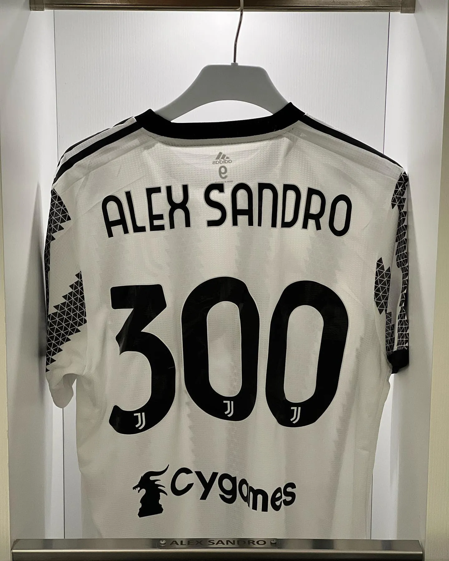 Alex Sandro