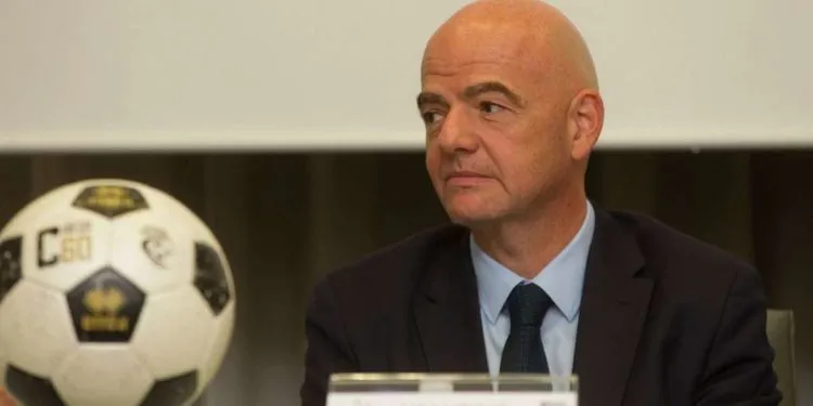 FIFA ecco il piano per salvare il calcio: pronto un fondo da 2,5 miliardi
