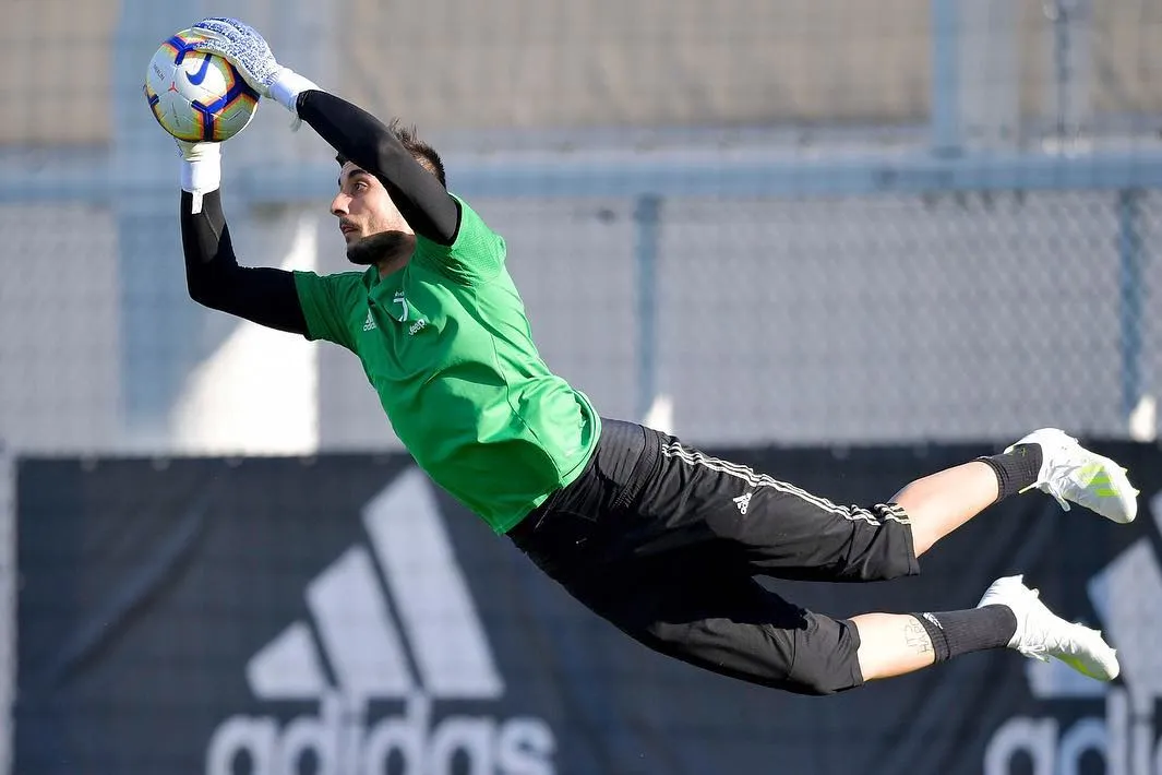 Juventus, Perin non supera le visite col Benfica