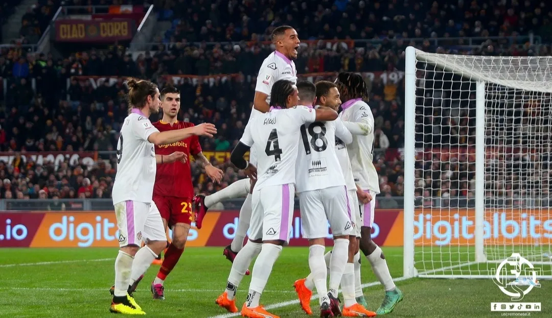 Roma-Cremonese 1-2, il sogno grigiorosso continua: le pagelle