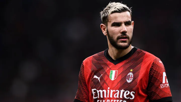 Milan, Theo Hernandez incedibile: arrivano le smentite del Manchester United