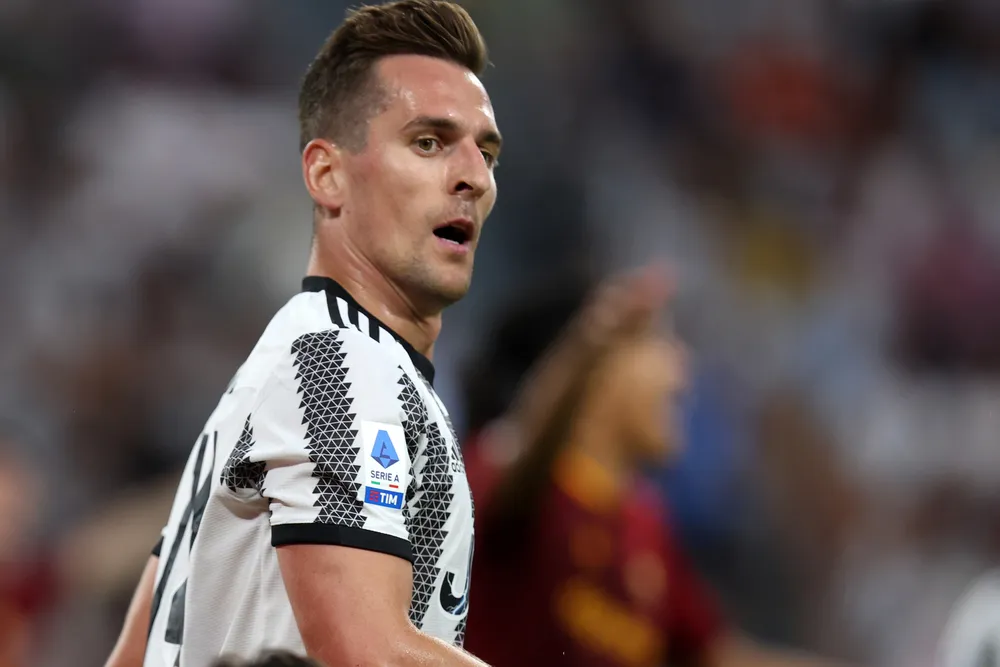 Ultim'ora Juventus, Milik rinnova e apre alla cessione di Vlahovic?