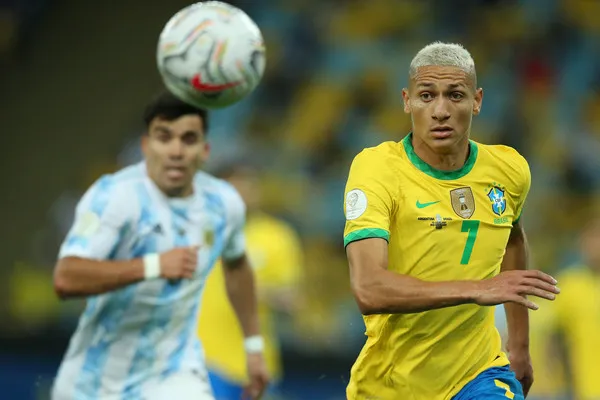 Richarlison, l'uomo che ha trascinato il Brasile contro la Germania