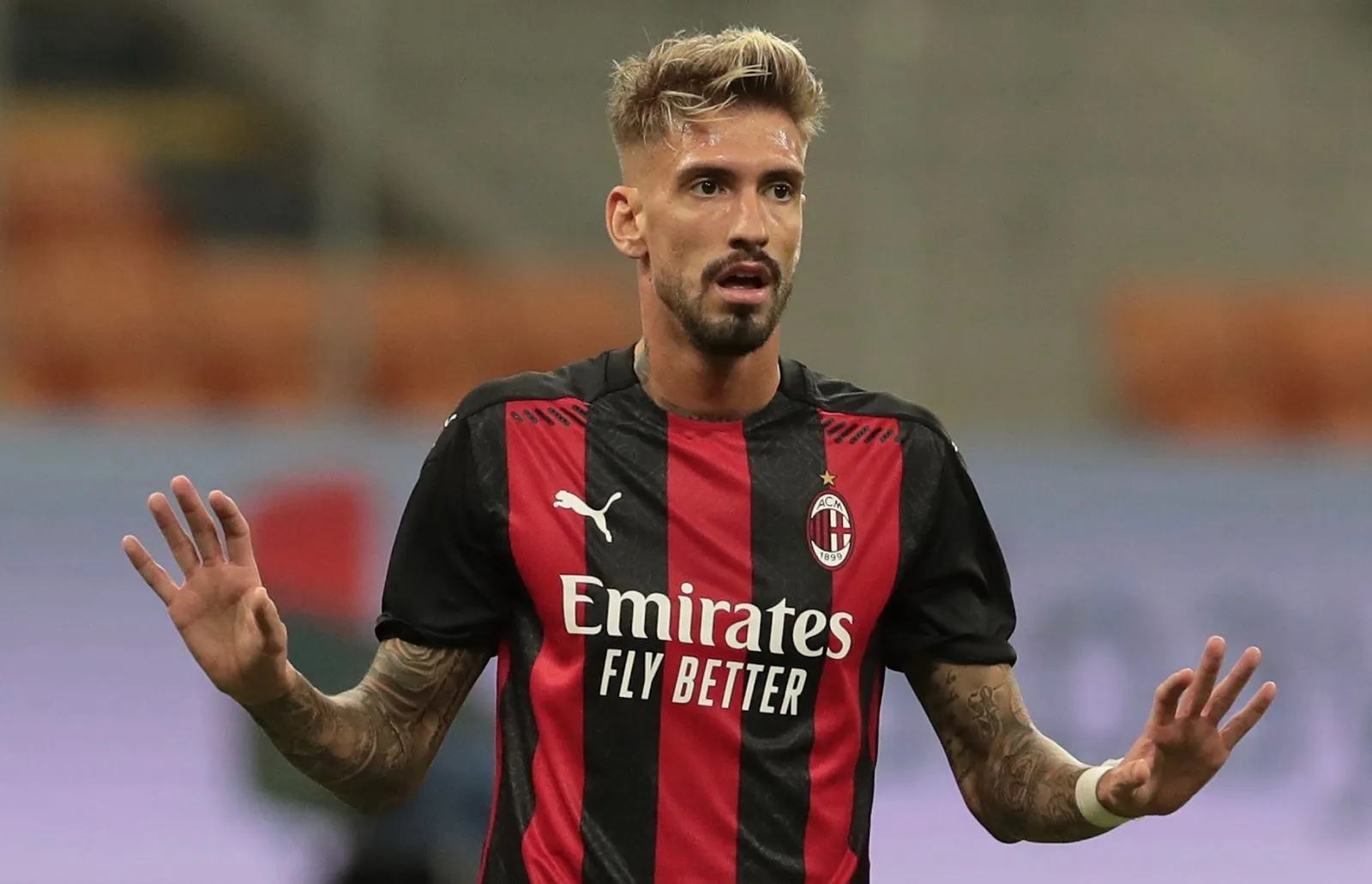 Milan: Castillejo stringe i denti