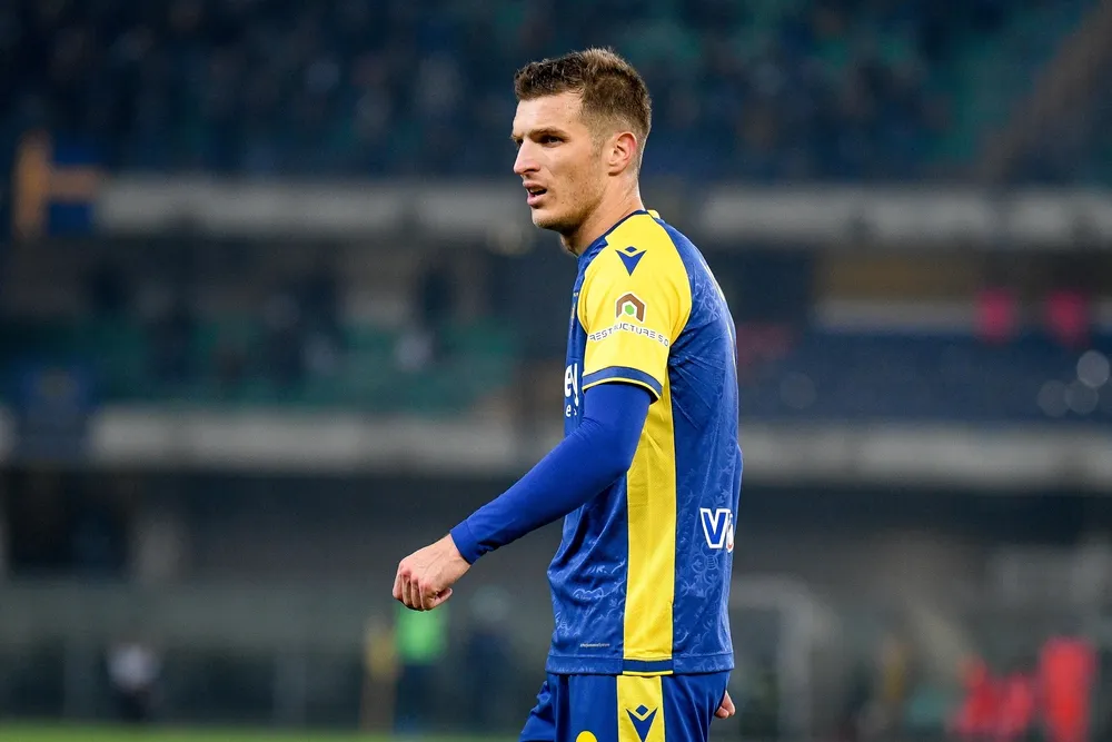 Hellas Verona, per Lazovic si apre una nuova strada?