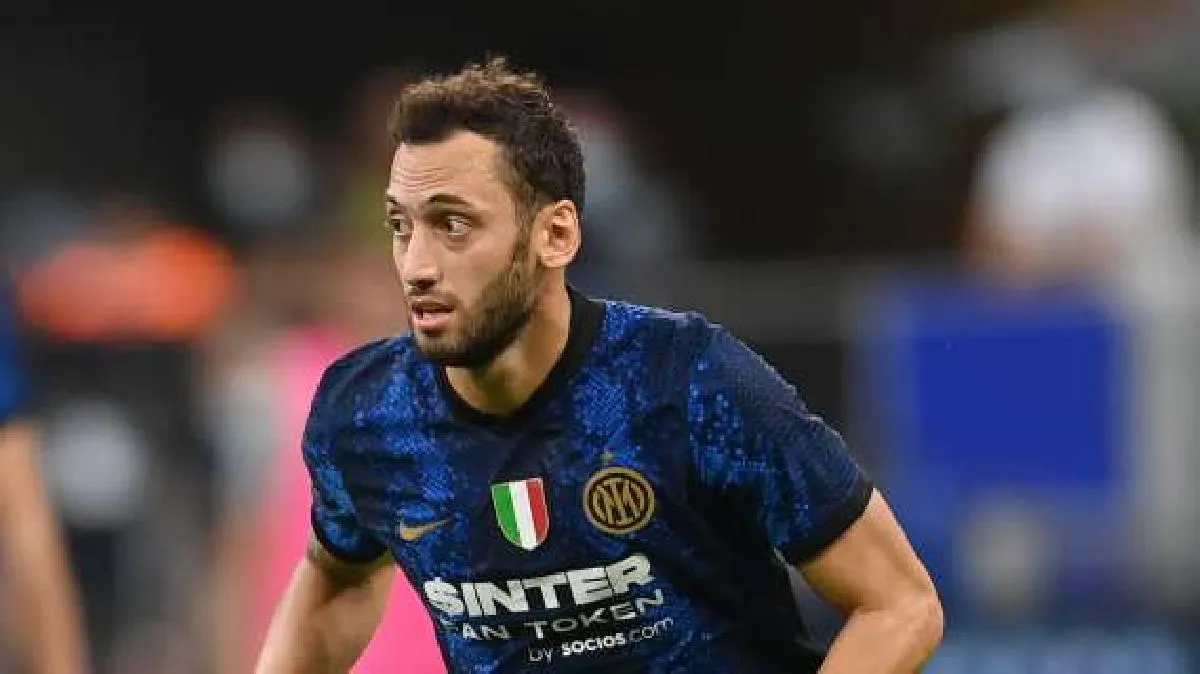 Calhanoglu stuzzica il Milan: "All'Inter ho vinto subito"