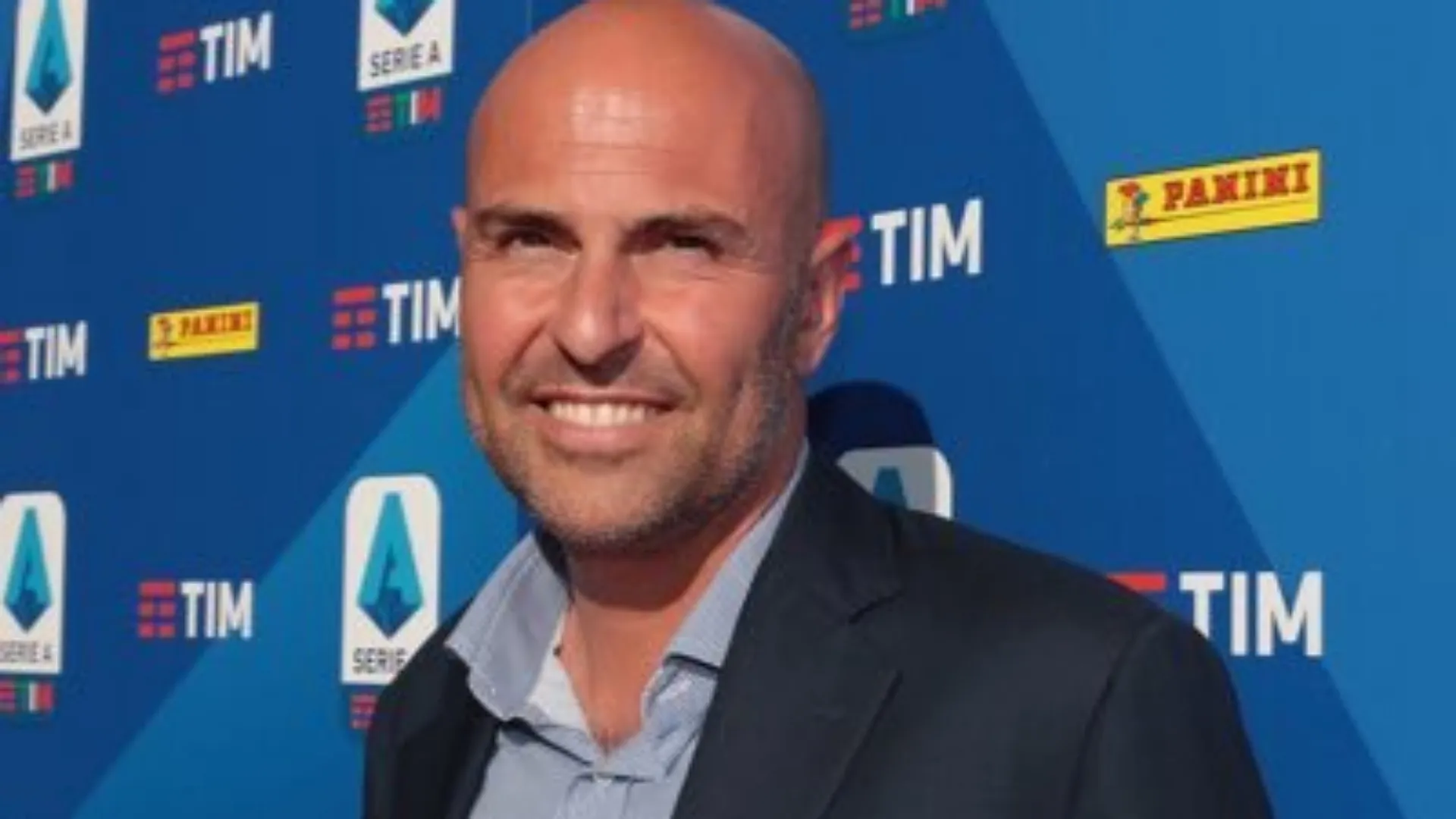 Cagliari-Nandez: addio a fine stagione