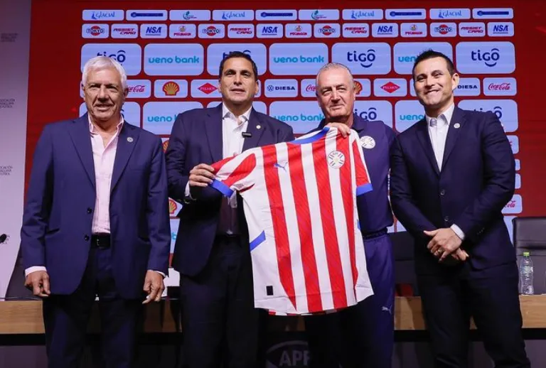 Ecuador-Paraguay. Gustavo Alfaro