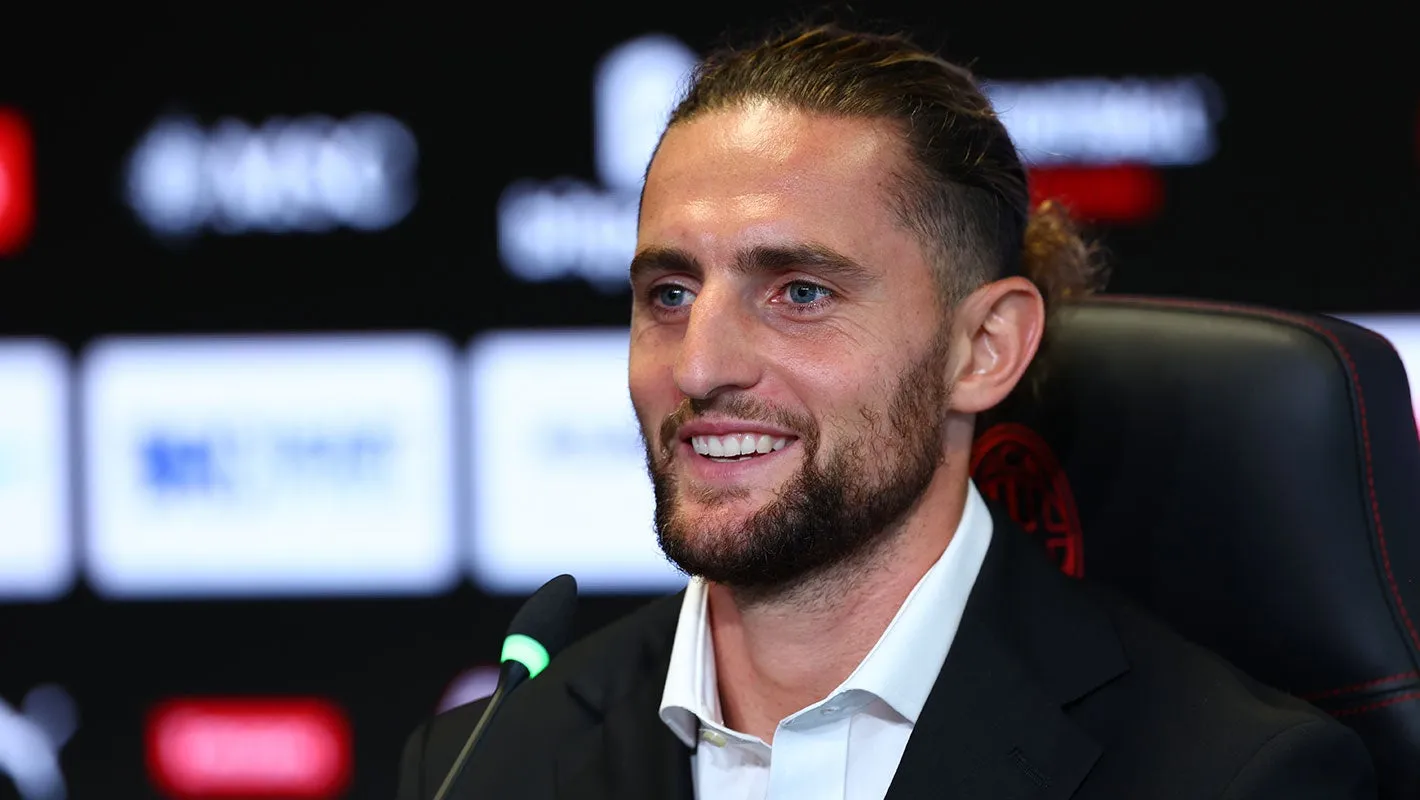 Milan, Rabiot sprona Leao:" Deve chiedersi dove vuole arrivare o se si accontenta così"