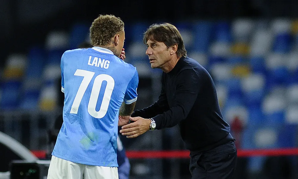 Napoli, il tecnico Antonio Conte ha parlato stasera in conferenza stampa al termine del match vinto 3 a 1 contro l'Atalanta