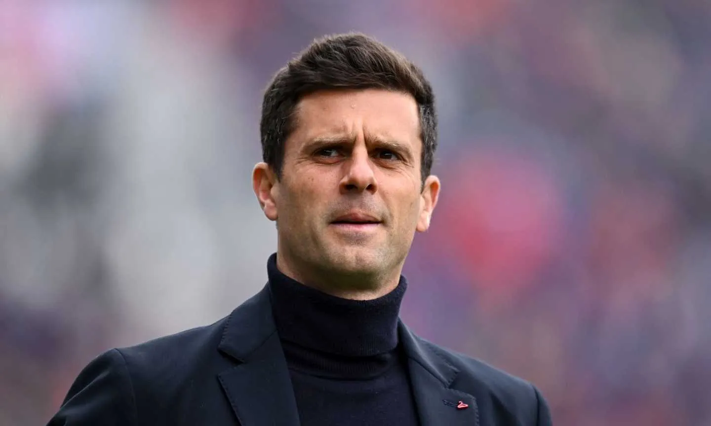 Milan, informato su Thiago Motta: e ora si complica anche Zirkzee | La situazione