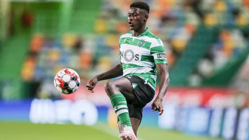 Juve e Milan su Nuno Mendes