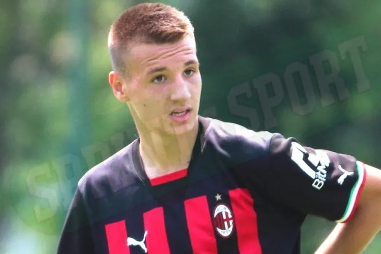 Milan, Camarda contro la Fiorentina? I tifosi si dividono