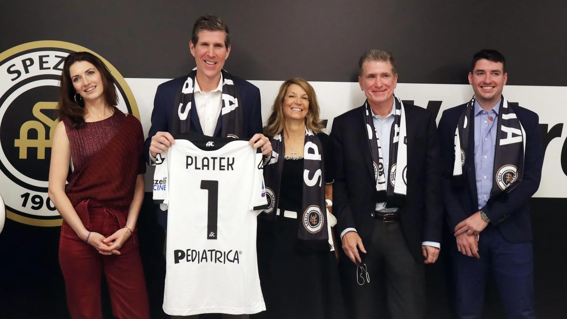 Ufficiale Spezia: rinnova un centrocampista