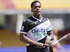 Verona: fumata bianca per un calciatore del Borussia Dortmund