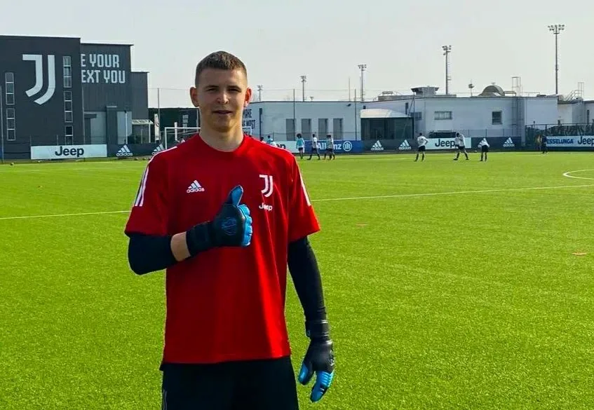 Juventus, soffiato al PSG un baby portiere