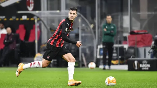 Milan, Dalot può restare: distanze sulla  formula