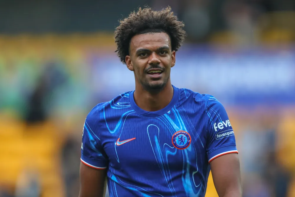 Juventus, Veiga torna a Londra: nessun accordo col Chelsea