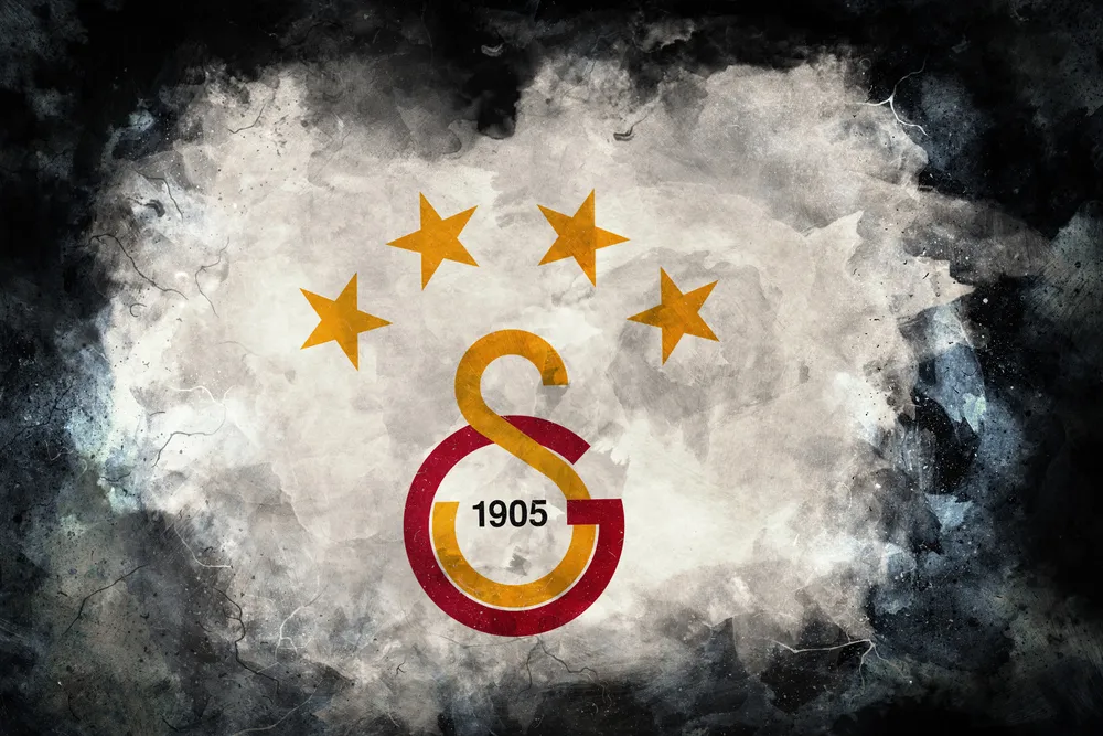 Galatasaray, van Dijk nel mirino: il piano del club