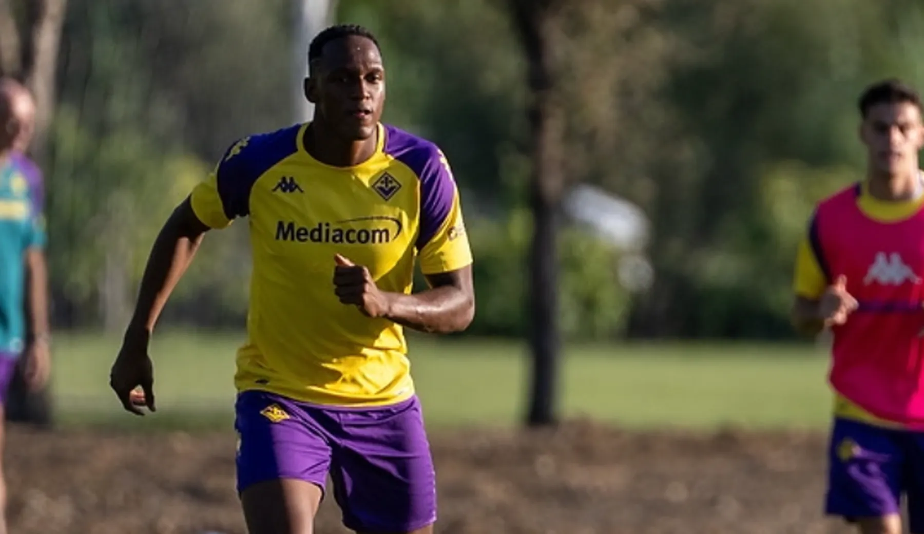 Fiorentina, il report su Mina: i tempi di recupero