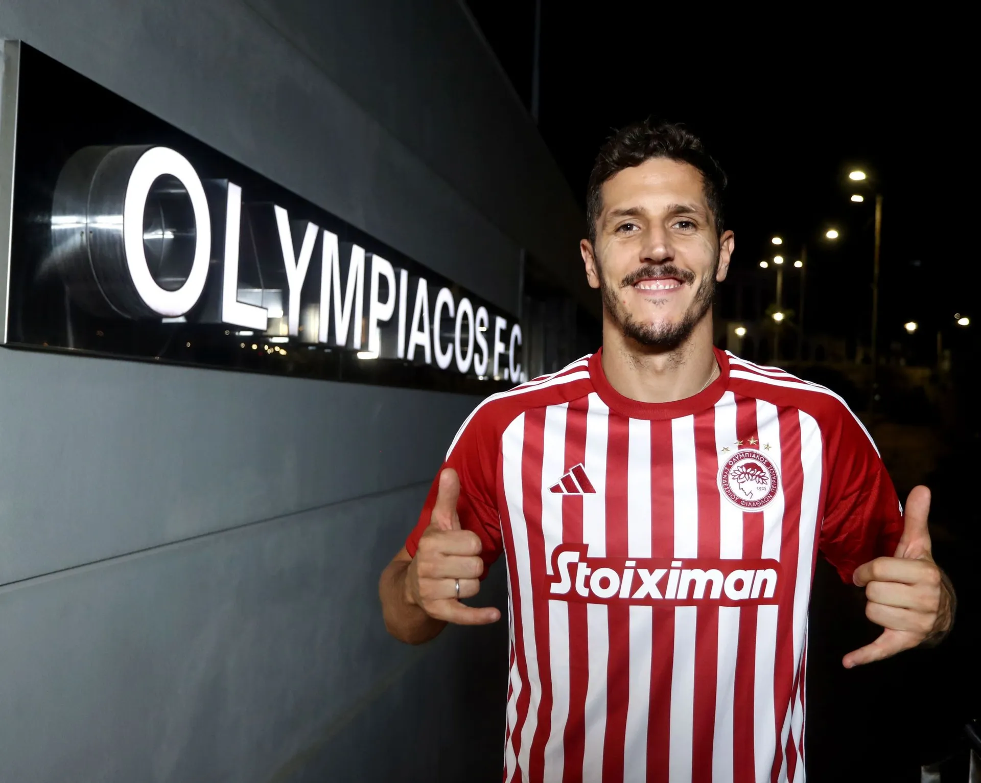Jovetic si propone: "A Firenze hanno il mio numero..."