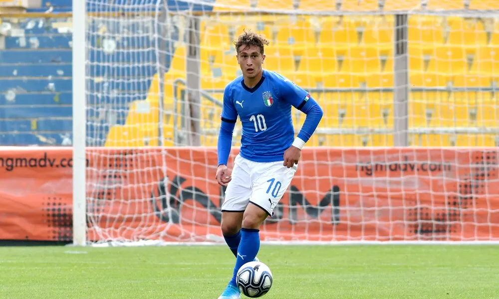 Hellas Verona, Tchatchoua finanzia il finale del mercato