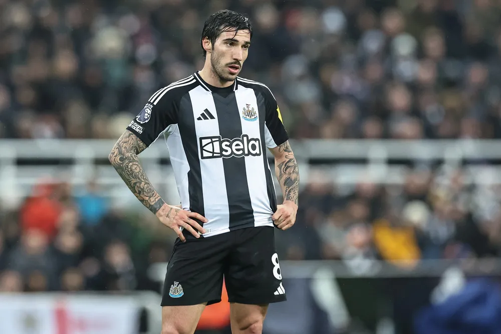 Newcastle, Tonali rientra in anticipo: le condizioni