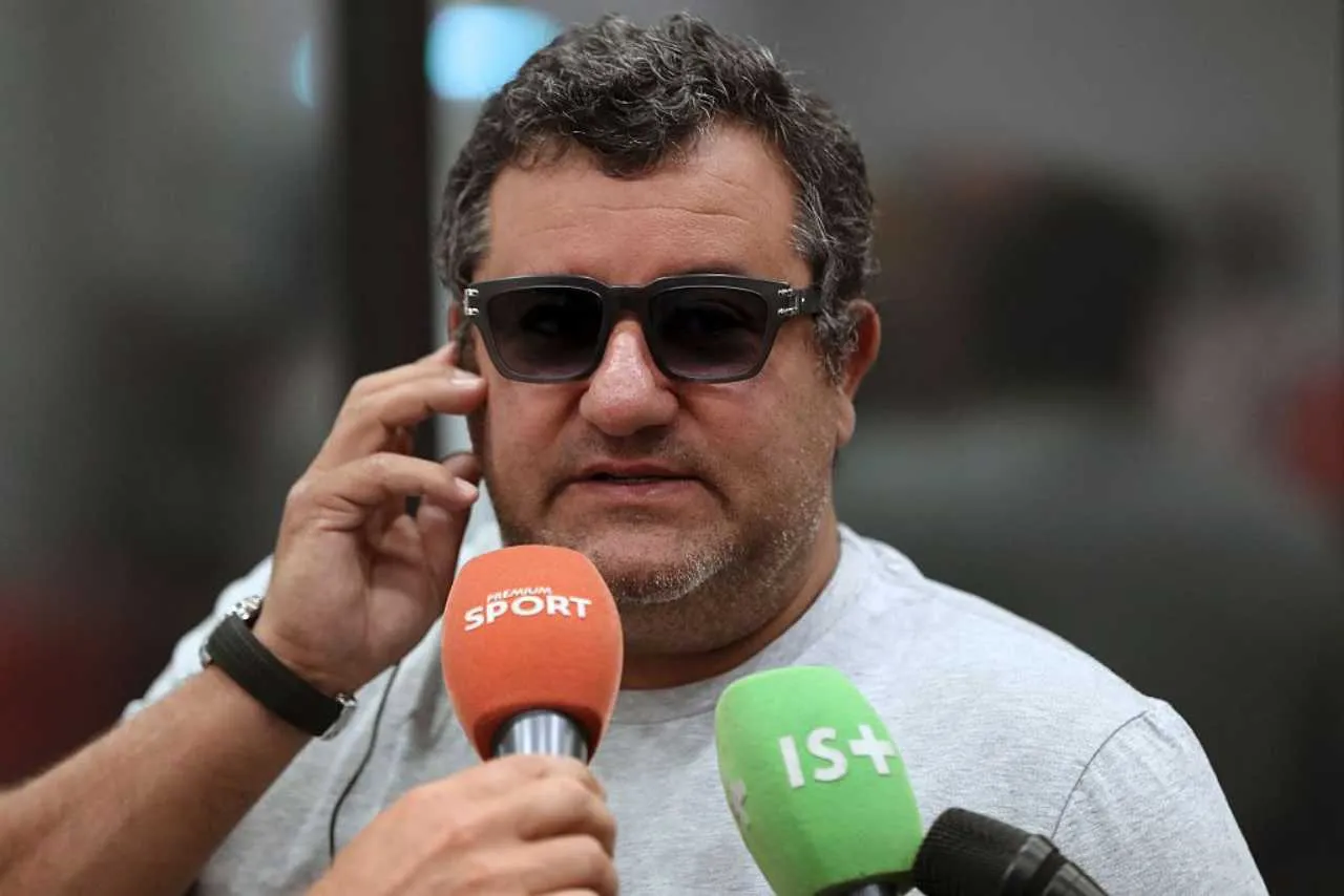 Rinnovo Donnarumma: Raiola mette in guardia il Milan