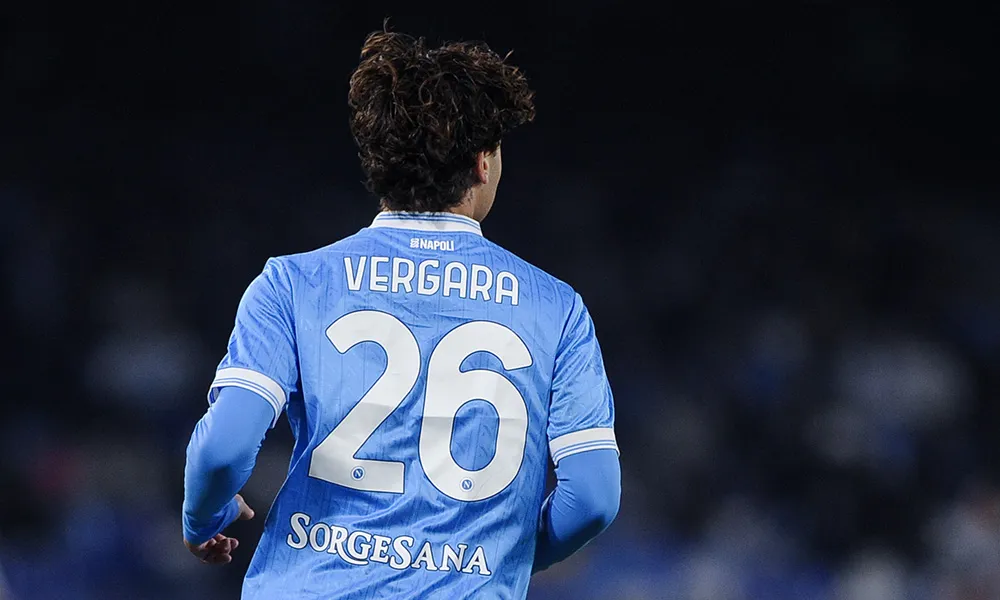Vergara risponde a Curtis: "Calciatori come il Papa"