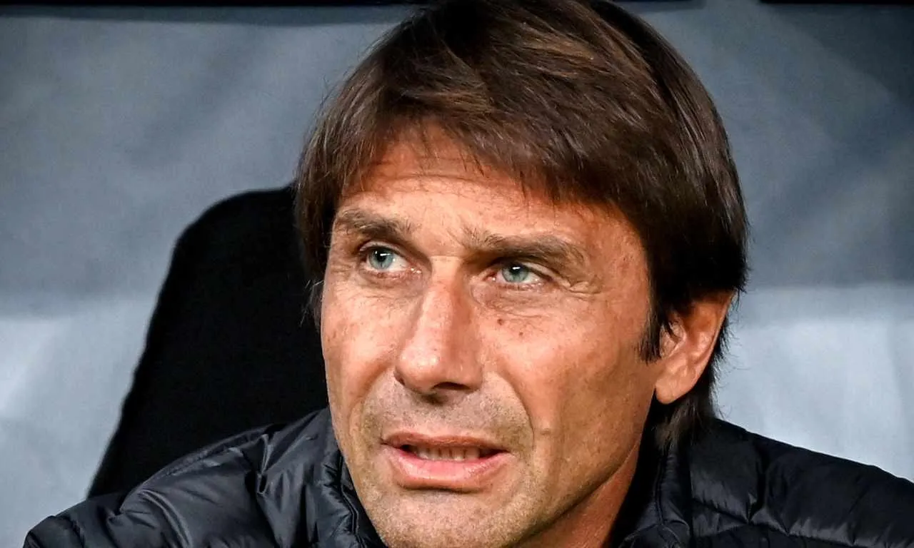 Milan-Napoli, intreccio ad alta quota: De Laurentiis tenta Conte | Il tecnico nicchia