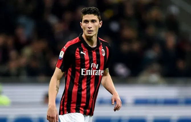 Milan, l’Atalanta libera Caldara: l’idea di Maldini