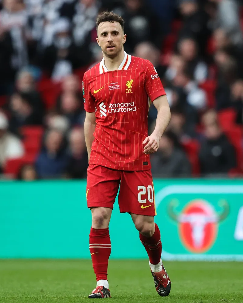 Liverpool, vicinanza alla famiglia di Diogo Jota: il club continuerà a pagare il suo stipendio