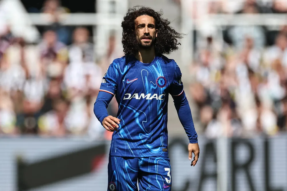 Chelsea, brutte notizie per Maresca: infortunio per Cucurella