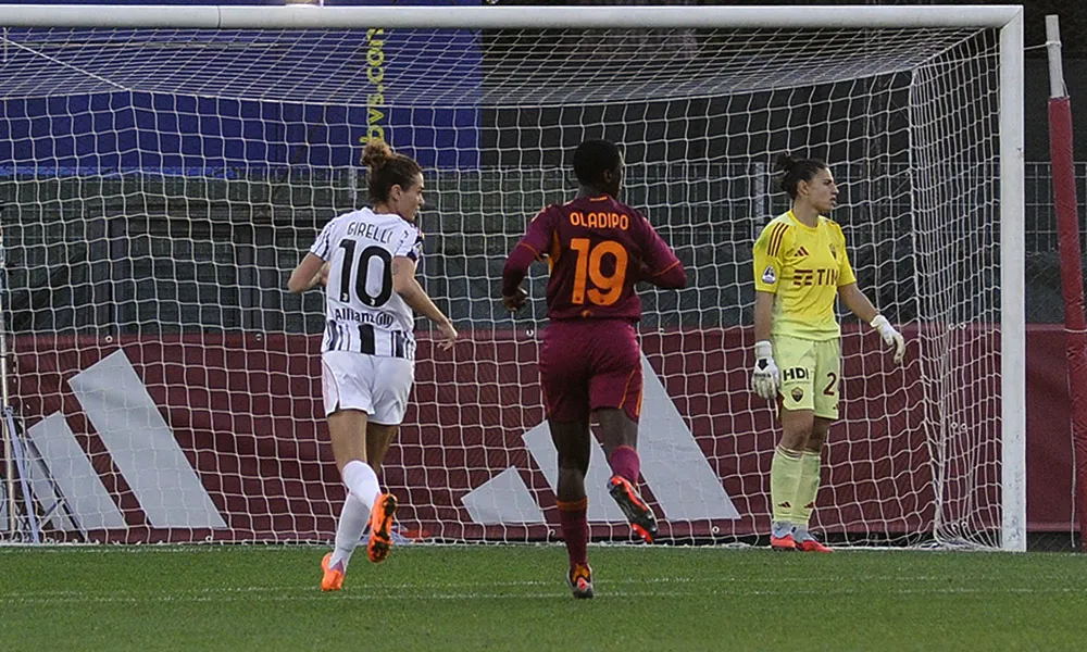 Supercoppa Italiana femminile, una magia di Girelli guida la Juve al trionfo: incubo Roma