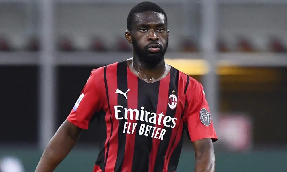 Milan, Tomori brucia le tappe: la data del rientro che sorprende tutti