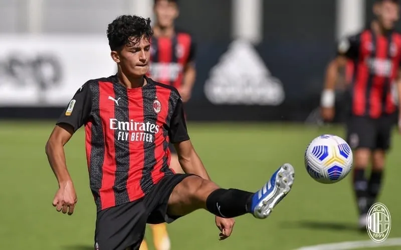 Milan, verso il girone di ritorno: Pioli promuove due “primavera”