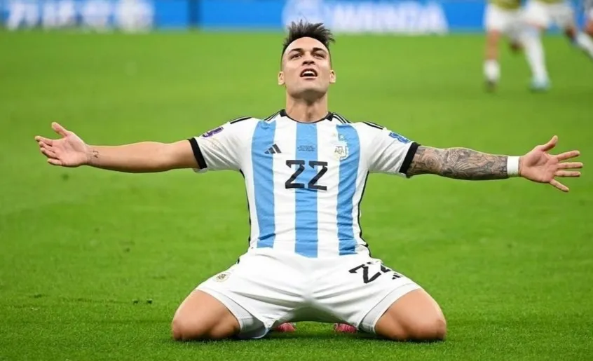 Lautaro, undici metri di gioia: "Lavoriamo per vincere il mondiale"