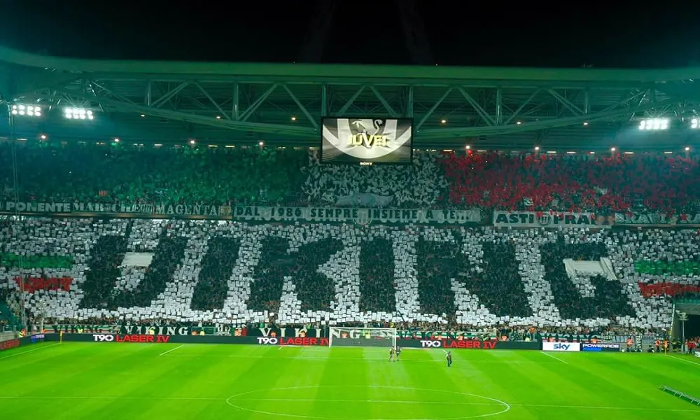 Juventus, Adžić: cifre e visite mediche