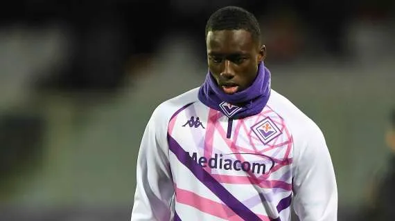Fiorentina, gli occhi dell'Arsenal su Kayode: i viola al lavoro per il rinnovo